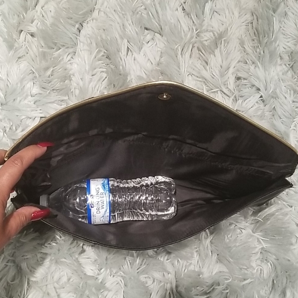 Guess clutch bag - Picture 5 of 8